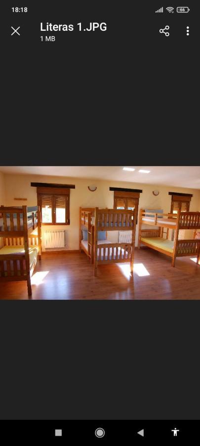 Albergue De Peregrinos Santa Marina Molinaseca Esterno foto